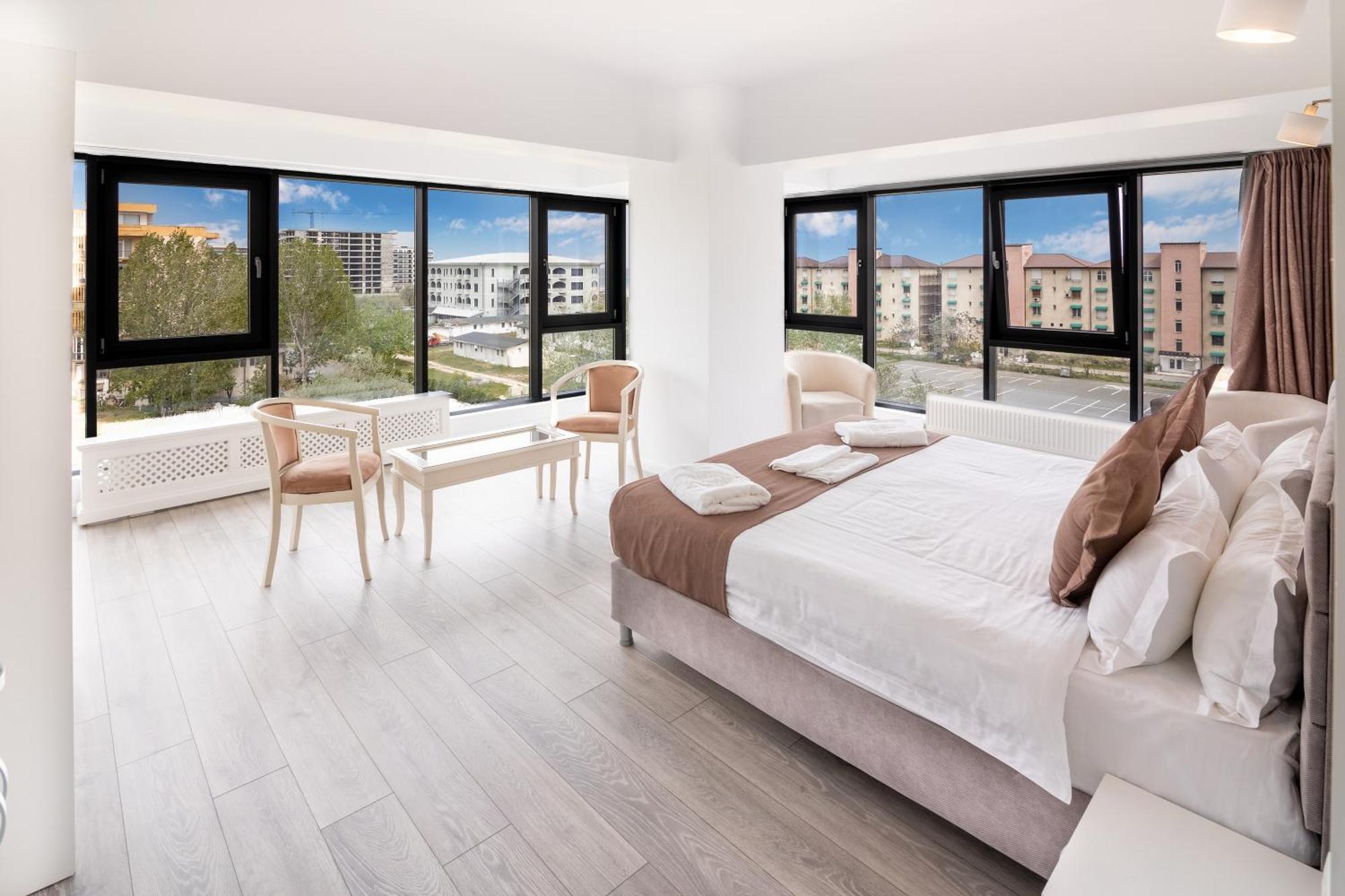 Năvodari Miramare Residence Aparthotel מראה חיצוני תמונה