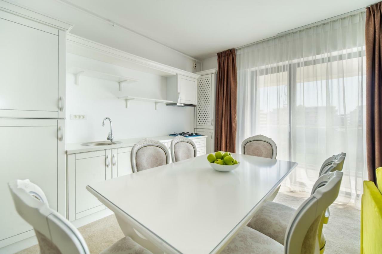 Năvodari Miramare Residence Aparthotel מראה חיצוני תמונה